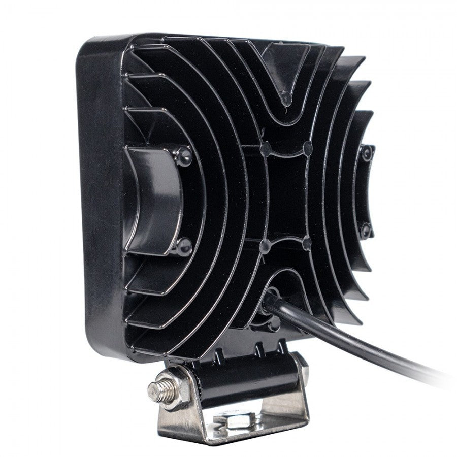 Lampa robocza LED 9×3W kwadratowa L0077 – 12/24V, 27W, 1774 lm, IP67